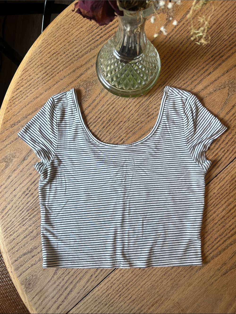 American Eagle Striped Scoop Neck Crop Top - White & Black